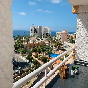 https://ocean-view-luxury-las-americas.in-canary-islands.com