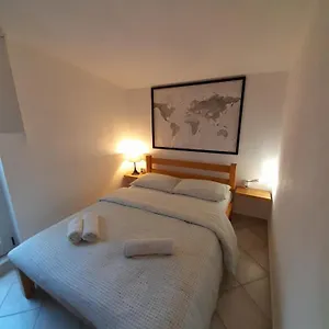 https://luna-2.in-istria.net
